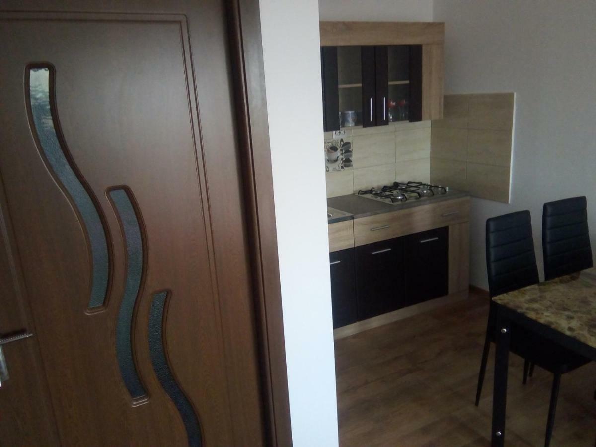 Hotel Casa Aurora à Turda Extérieur photo